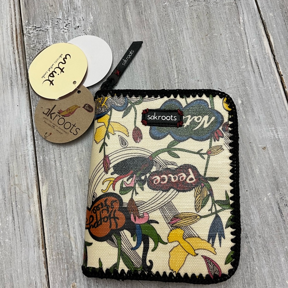 Sakroots Multicolor Floral Wallet/E reader case